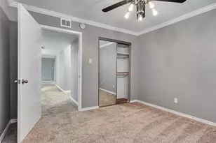 5005 Georgi Ln, Houston, TX 77092 - Photo 21