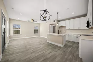 9923 Fillmore St, Houston, TX 77029 - Photo 5