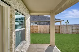 7722 Jade Crst Dr, Angleton, TX 77515 - Photo 21