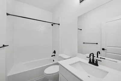 7722 Jade Crest Drive, Angleton, TX 77515 - Photo 17