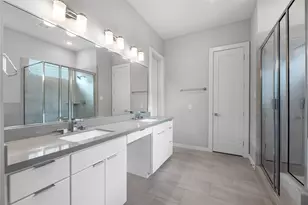 5823 Fairdale Ln, Houston, TX 77057 - Photo 23