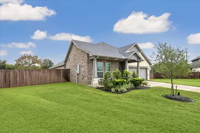 505 Zinfandel Court, Alvin, TX 77511 - Photo 3