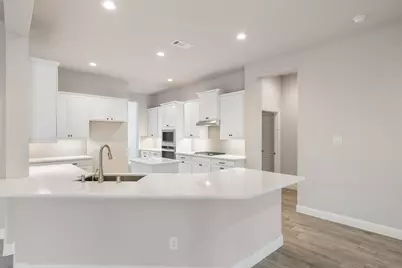 1524 N Bluebonnet Lane, Angleton, TX 77515 - Photo 17