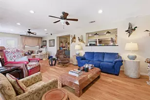 36455 Joe Loggins Rd, Hempstead, TX 77445 - Photo 11