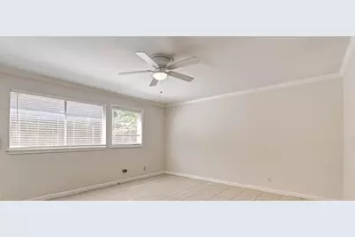 6315 Crab Orchard Road #9, Houston, TX 77057 - Photo 9