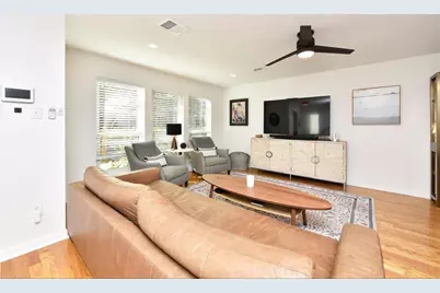 2007 Bailey Street, Houston, TX 77006 - Photo 7
