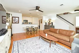 2007 Bailey St, Houston, TX 77006 - Photo 9