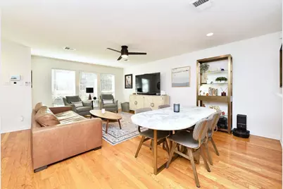 2007 Bailey Street, Houston, TX 77006 - Photo 11