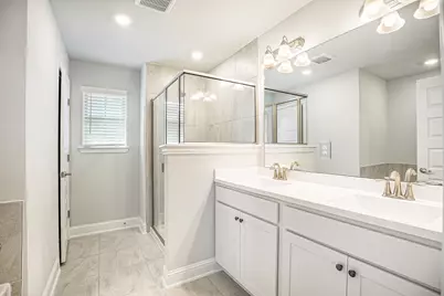 4401 East Bayou Maison Circle, Dickinson, TX 77539 - Photo 11