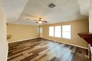 6902 Feather Creek Dr, Houston, TX 77086 - Photo 3