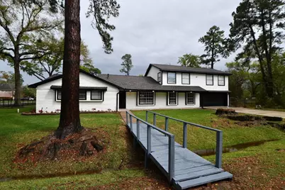 11534 N Oak Valley Drive, Houston, TX 77065 - Photo 3