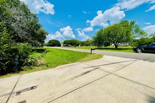 16919 Carlswood Dr, Baytown, TX 77523 - Photo 31