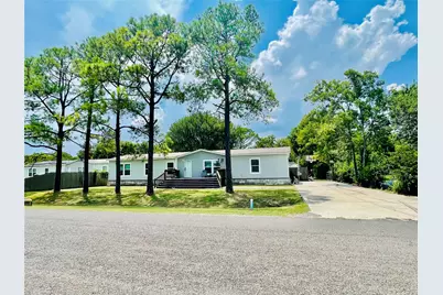 16919 Carlswood Drive, Baytown, TX 77523 - Photo 3