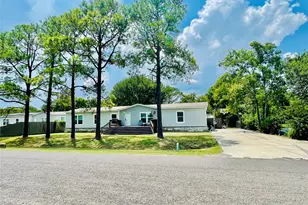 16919 Carlswood Dr, Baytown, TX 77523 - Photo 3