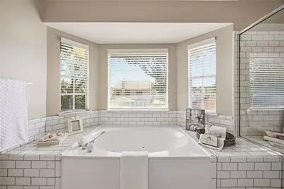 206 Scarlet Maple Drive, Sugar Land, TX 77479 - Photo 19