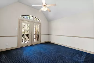 10326 Hunter Creek Lane, Conroe, TX 77304 - Photo 25
