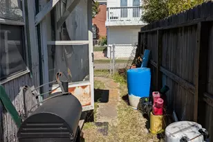 4626 Ave O 1/2, Galveston, TX 77551 - Photo 27