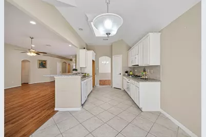 23211 Goldensong Court, Spring, TX 77373 - Photo 15