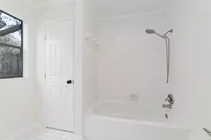 4215 W Alabama St, Houston, TX 77027 - Photo 23