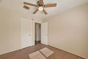 2905 Park Shadow Ln, Deer Park, TX 77536 - Photo 27