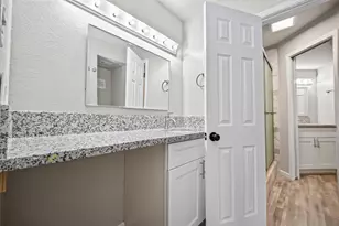 8355 Nairn St, Houston, TX 77074 - Photo 29