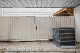 8355 Nairn St, Houston, TX 77074 - Photo 39