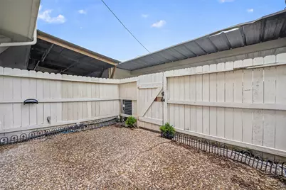 8355 Nairn St, Houston, TX 77074 - Photo 41