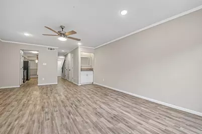 8355 Nairn St, Houston, TX 77074 - Photo 13