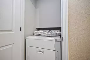 8355 Nairn St, Houston, TX 77074 - Photo 37