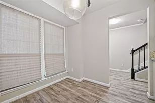 8355 Nairn St, Houston, TX 77074 - Photo 7