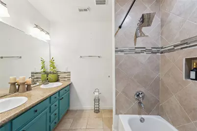 2817 Southmore Boulevard, Houston, TX 77004 - Photo 9