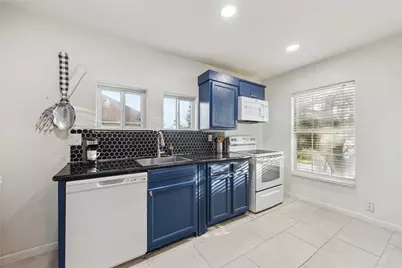 2817 Southmore Boulevard, Houston, TX 77004 - Photo 17