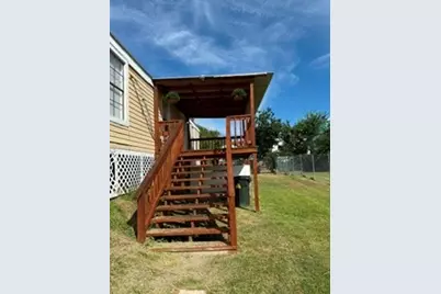 811 6th Street N, San Leon, TX 77539 - Photo 13