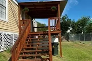 811 6th Street N, San Leon, TX 77539 - Photo 13