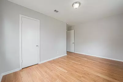 4910 Paradise Lane, Houston, TX 77048 - Photo 9