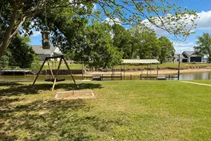 20707 Youpon Ct, Thornton, TX 76687 - Photo 9