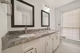 302 Hickory Ridge Dr, El Lago, TX 77586 - Photo 41