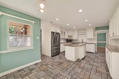 302 Hickory Ridge Drive, El Lago, TX 77586 - Photo 19