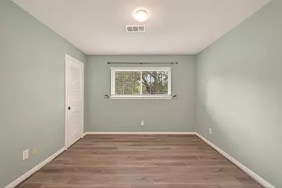 302 Hickory Ridge Drive, El Lago, TX 77586 - Photo 23