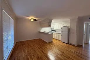 425 E 9th St, Houston, TX 77007 - Photo 5