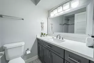 12633 Memorial Dr, Houston, TX 77024 - Photo 11