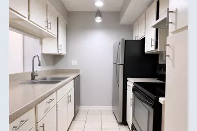 10110 Forum West Drive #333, Houston, TX 77036 - Photo 5