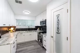 4855 Sulley Dr, Alvin, TX 77511 - Photo 13