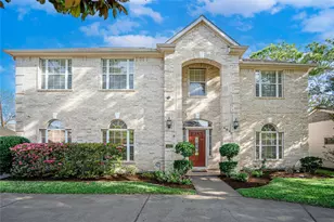 4612 Oakdale St, Bellaire, TX 77401 - Photo 1