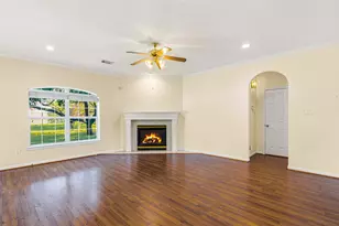 4612 Oakdale St, Bellaire, TX 77401 - Photo 9