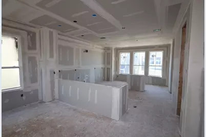 11405 Lucky Falls Drive, Houston, TX 77047 - Photo 5