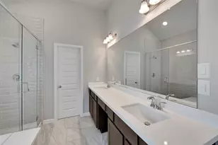 11405 Lucky Fls Dr, Houston, TX 77047 - Photo 15