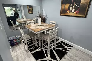 10049 Westpark Dr, Houston, TX 77042 - Photo 7