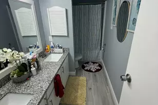 10049 Westpark Dr, Houston, TX 77042 - Photo 11