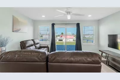 1019 Treaty Drive, Surfside Beach, TX 77541 - Photo 19